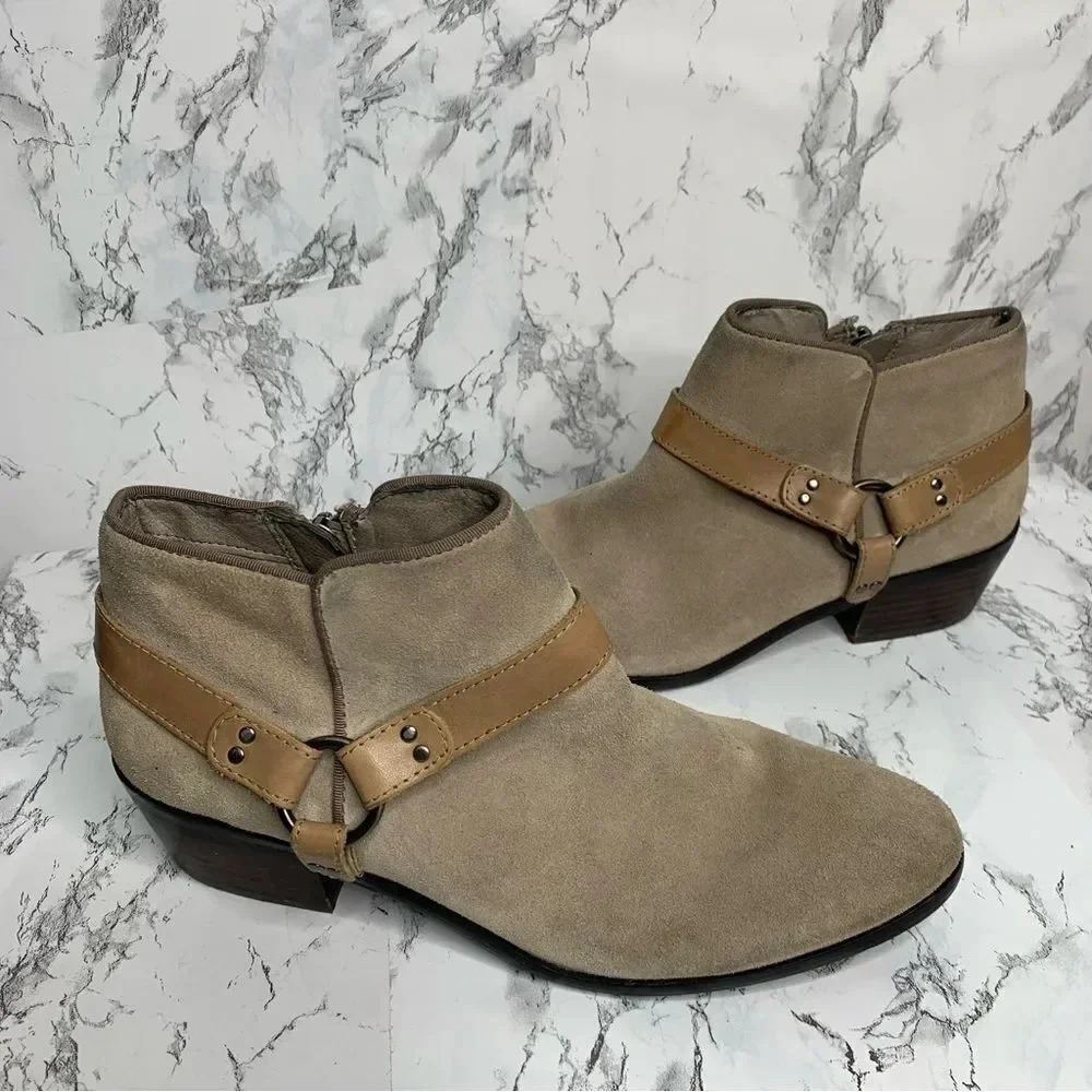 Sam Edelman Phoenix Ankle Boot - Picture 2 of 10